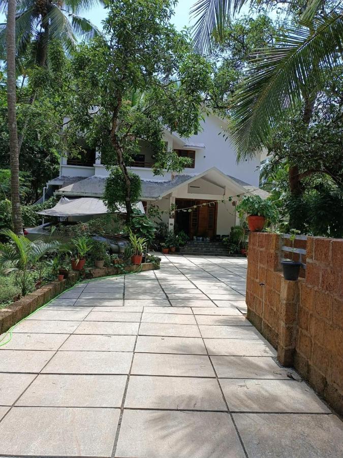 Shruthi'S Aarohi-Nature'S Retreat Mulappilangād Exterior foto